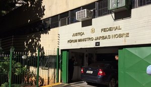 FHC depõe como testemunha do presidente do Instituto Lula