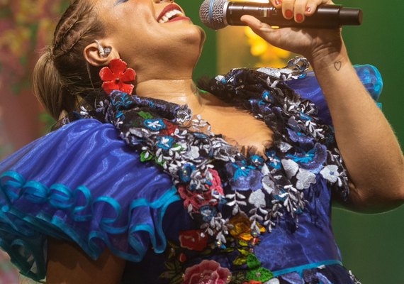 Kel Monalisa fará show na noite de São João em Maceió