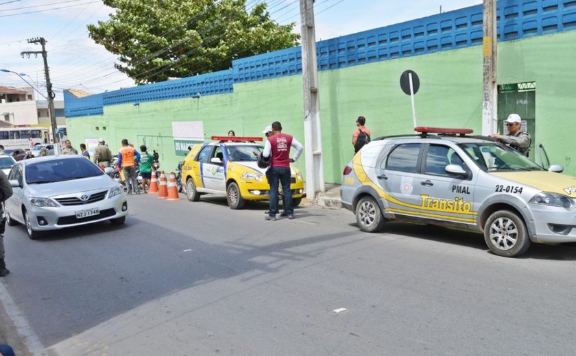 Em Arapiraca, órgãos intensificam fiscalização a mototaxistas clandestinos