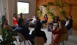 Valorização das mulheres e apoio à maternidade marcam atuação da Agreste Saneamento no interior de Alagoas