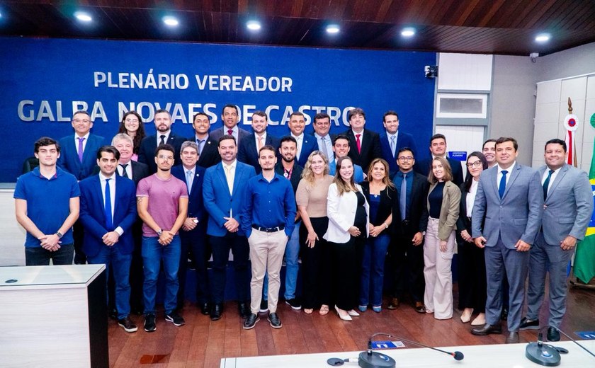 Estudantes de Direito da Uneal participam de mais uma edição do Circuito Câmara