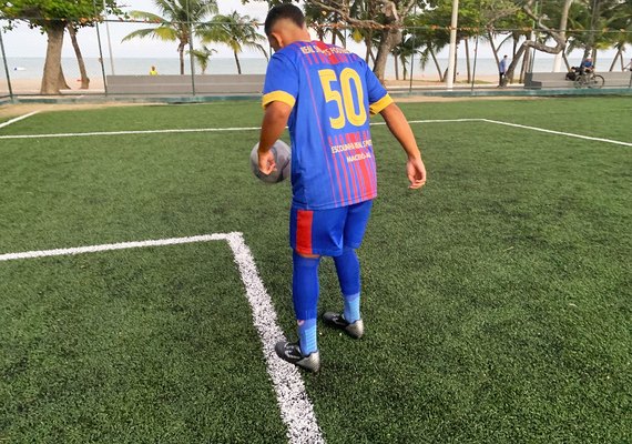Jovem em cumprimento de medida socioeducativa reconstrói os sonhos através do futebol