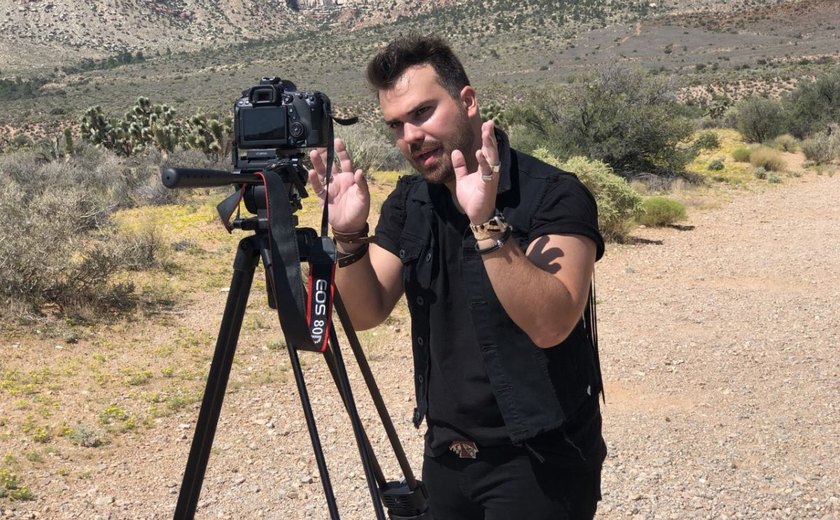 Leo Von grava novo clipe em deserto norte-americano