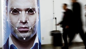 Reconhecimento facial chega a celulares, lojas e casas da China