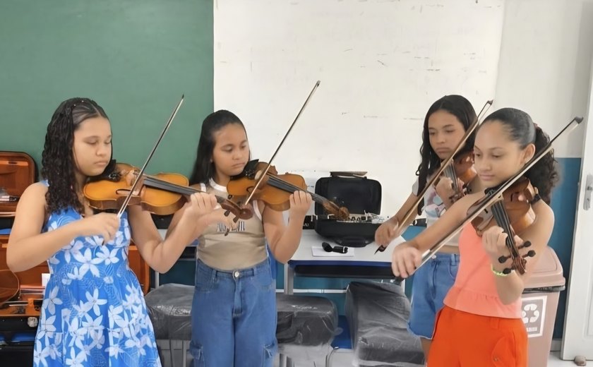 Taquarana tem orquestra sinfônica formada só por mulheres