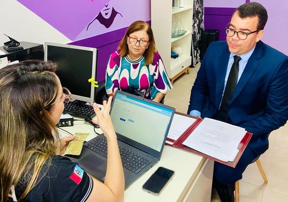 Em Palmeira dos Índios, diretora de escola formaliza denúncias de ameaças, injúria e difamação