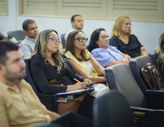 Seduc promove formação com novos gerentes especiais regionais