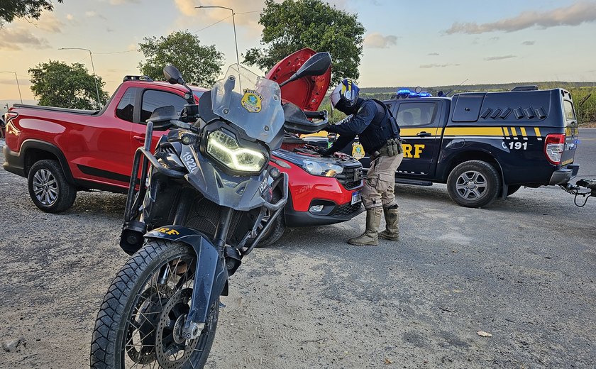 PRF prende homem por adulteração de sinal identificador de veículo e receptação, no município de Atalaia