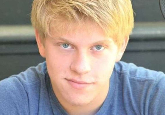 Ator de 'The Goldbergs' morre aos 20 anos de overdose de heroína