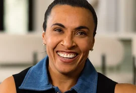 Netflix prepara documentário sobre Marta e acompanha trajetória da craque rumo à Copa de 2027