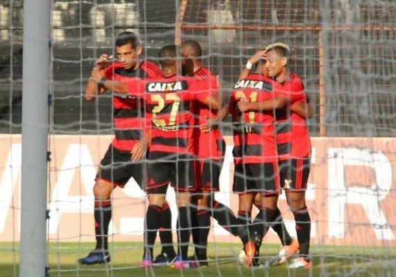 Sport faz 3 no Central e estreia com vitória no Pernambucano
