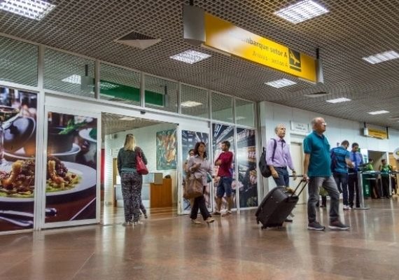 Procon Alagoas alerta sobre mudanças para viajar de avião