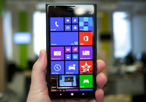 Microsoft diz que não vai desistir do mercado de smartphones
