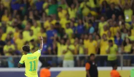 Diniz aposta em seleção renovada para voltar a vencer