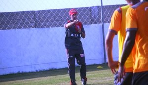 Após quarta derrota seguida na Série B, Léo Condé não é mais o técnico do CRB