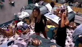 Sensitiva viu espírito desencarnado perto de Hariany em briga com Paula