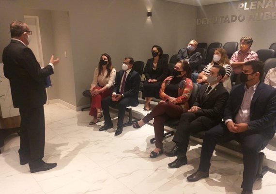 Fecomércio busca apoio da Frente Parlamentar para adequações ao PL 386