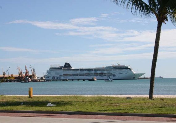 Aumentam casos de covid-19 nos navios de cruzeiros na costa brasileira