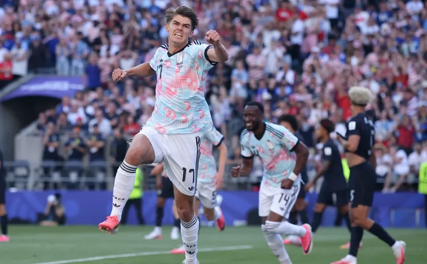 Após polêmica, Bélgica goleia e elimina Estados Unidos nas oitavas da Copa