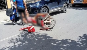 Colisão entre três veículos deixa condutor de cinquentinha ferido em Arapiraca