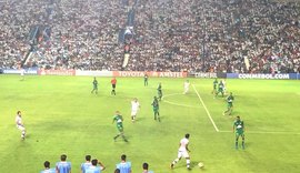 Chapecoense perde para Nacional e está fora da Libertadores