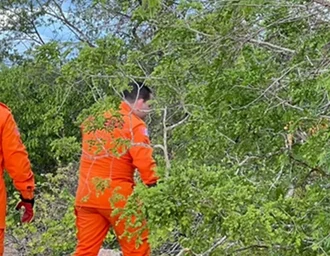 Adolescente cai em ribanceira e Bombeiros trabalham no resgate em Pilar