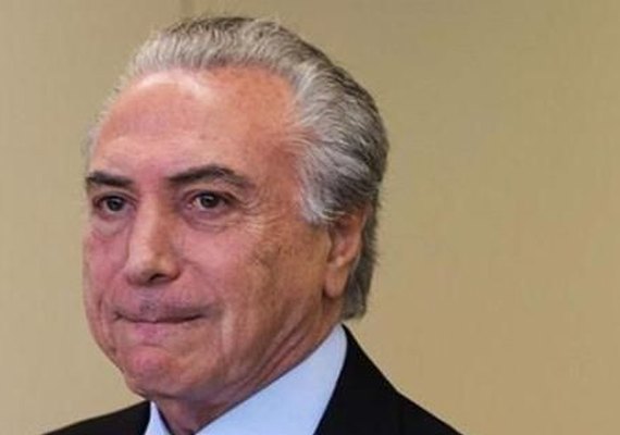 Temer passa bem a noite e tem quadro estável, diz hospital