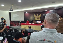 Carnaval: Corpo de Bombeiros reforça efetivo de guarda-vidas em 73%