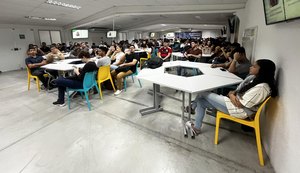 Fapeal promove ação de divulgação do edital Startup NE em evento no Cesmac