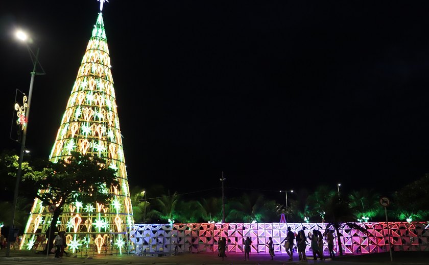 Celebrado nesta quinta (5), aniversário de Maceió tem festa na orla