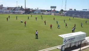 Alan Dotti aprova desempenho dos atletas no primeiro coletivo do ASA