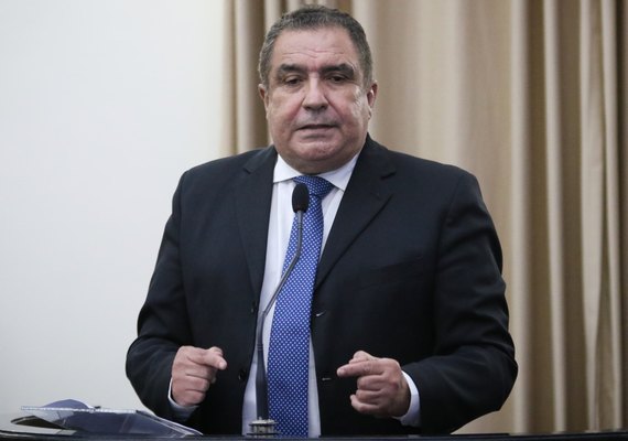 Deputado Inácio Loiola denuncia desabastecimento de água no Sertão alagoano