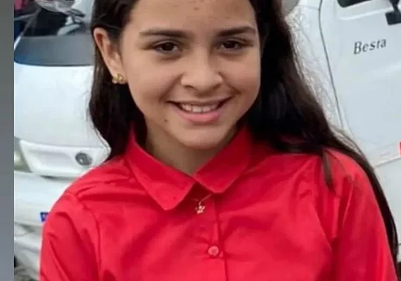 Polícia Científica realiza simulação do caso de Katharina Simões, encontrada morta no estábulo da família