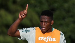 Mina desfalca Palmeiras na estreia da Libertadores por expulsão de 2016