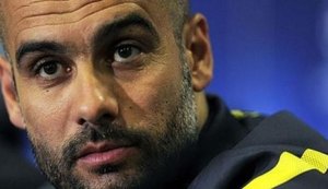 Sem Daniel Alves, Guardiola já teria acordo de R$ 127 milhões por Danilo