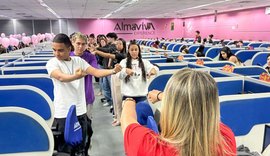 UNINASSAU Maceió leva cinesioterapia para os colaboradores da AlmavivA