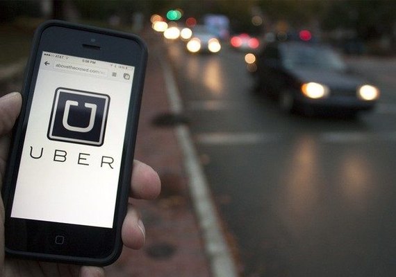 Câmara dos Deputados aprova texto-base de projeto que regulamenta Uber