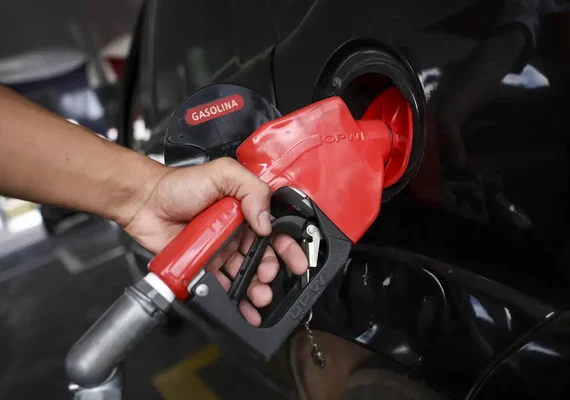 Multas por aumento abusivo de combustíveis passam de R$ 700 milhões