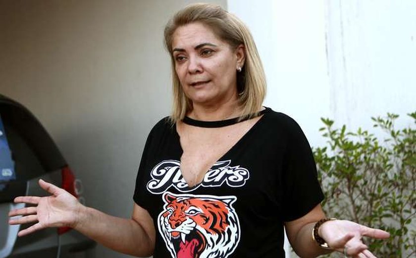 Empresas de ex-mulher de Bolsonaro devem à União