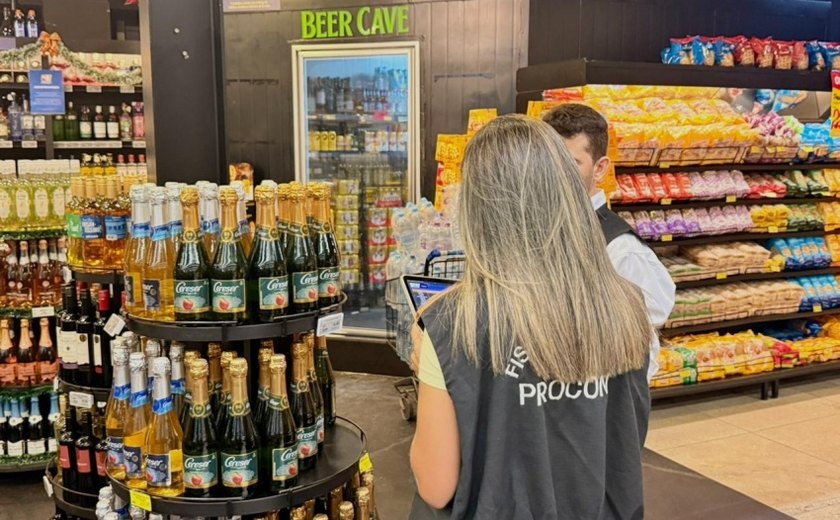 Procon Maceió divulga pesquisa de preços dos itens da ceia natalina