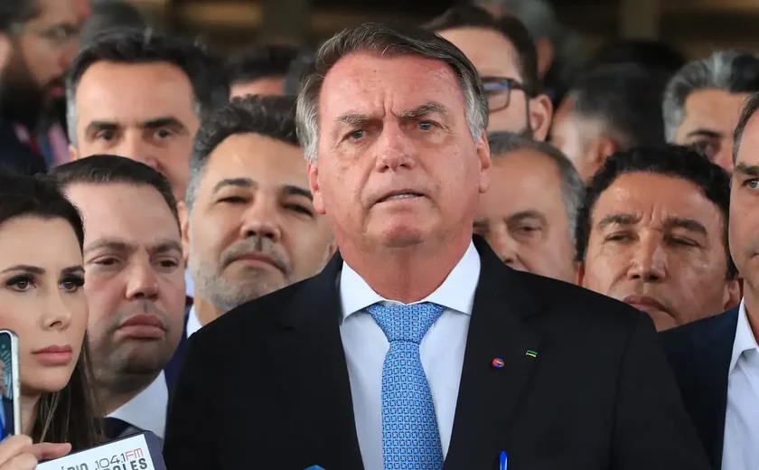 PGR defende reforço de policiamento perto da casa de Bolsonaro