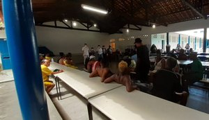 Moradores de rua são acolhidos para evitar contaminação pelo coronavírus