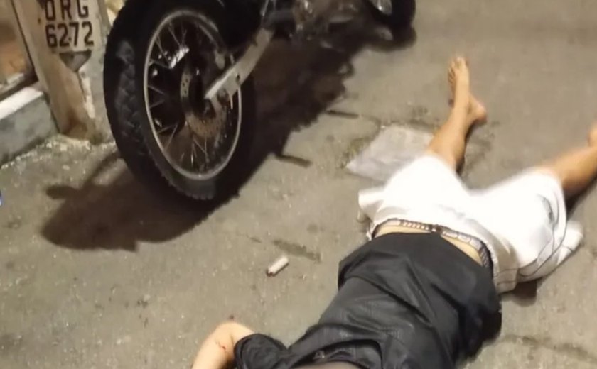 Jovem com histórico de violência doméstica e ligado à facção é morto a tiros na Jatiúca