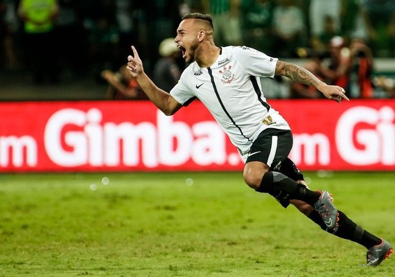 Corinthians diz que faltam detalhes para Maycon fechar com Shakhtar; Carille confirma