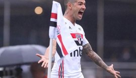 São Paulo vence a Ponte Preta e embala antes da estreia na Libertadores