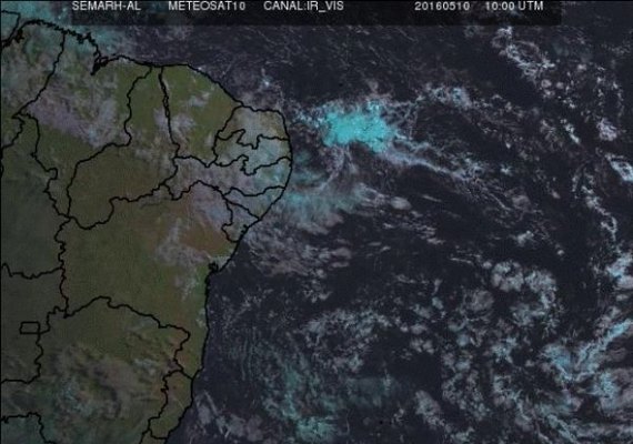 Sala de Alerta prevê chuvas fortes com raios e rajadas de vento