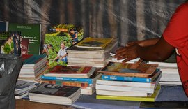 MST inicia campanha de arrecadação de livros em Alagoas: saiba onde doar
