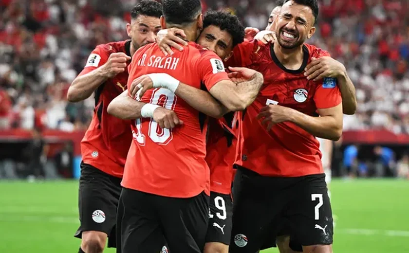Egito vence a Nova Zelândia de virada e assume liderança do Grupo G