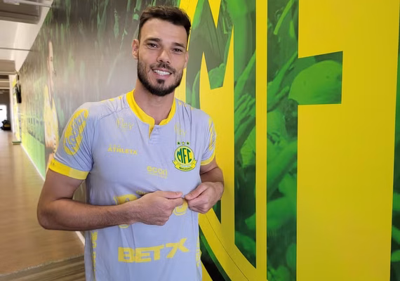 Ex-CSA, goleiro Thomazella reforça Mirassol para sequência da Série B
