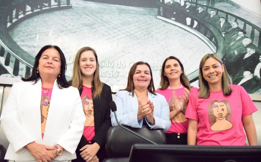 Bancada Feminina e Patrulha Maria da Penha realizam ação para vítimas de violência